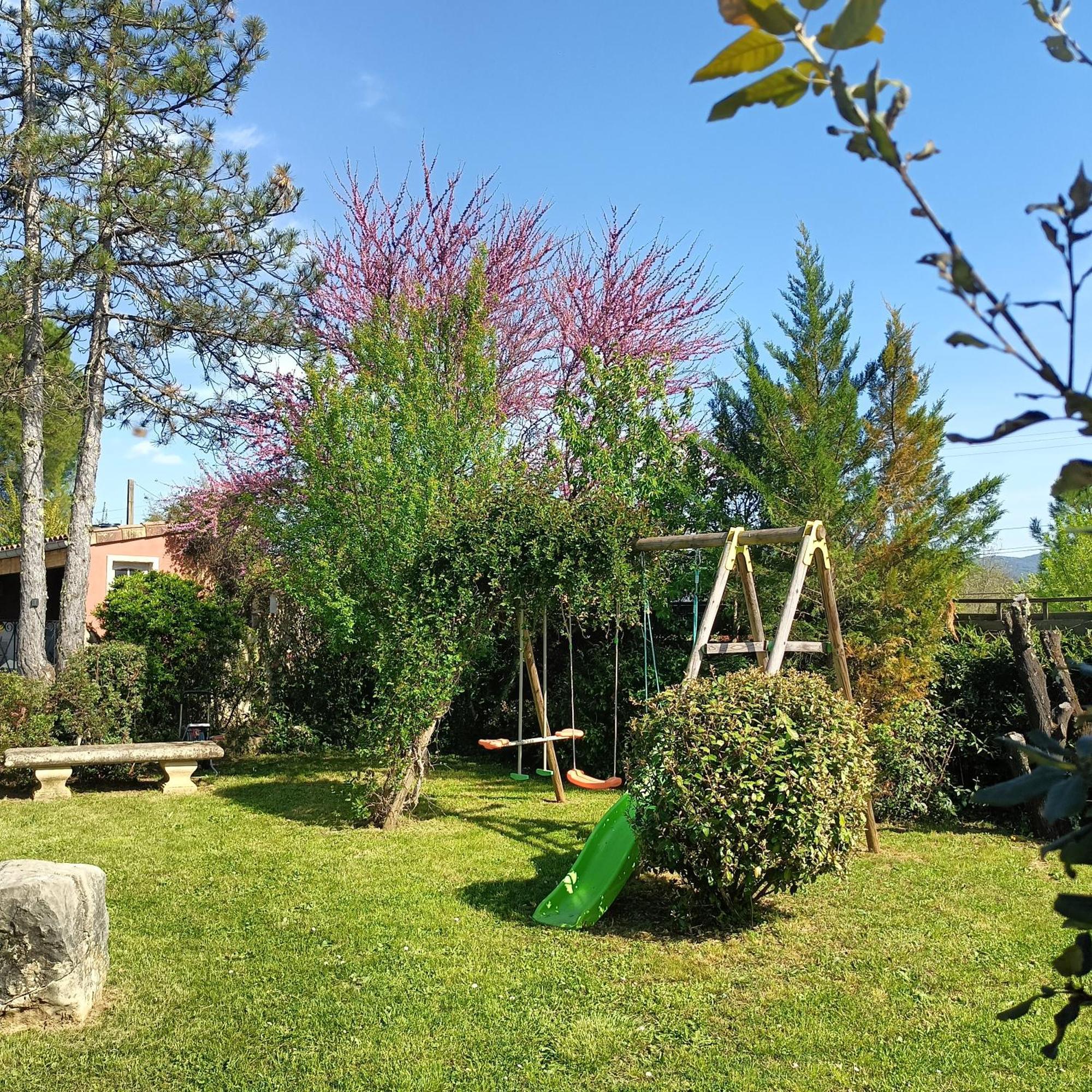 L'Arbre Du Magnan Villa Chandolas Bagian luar foto